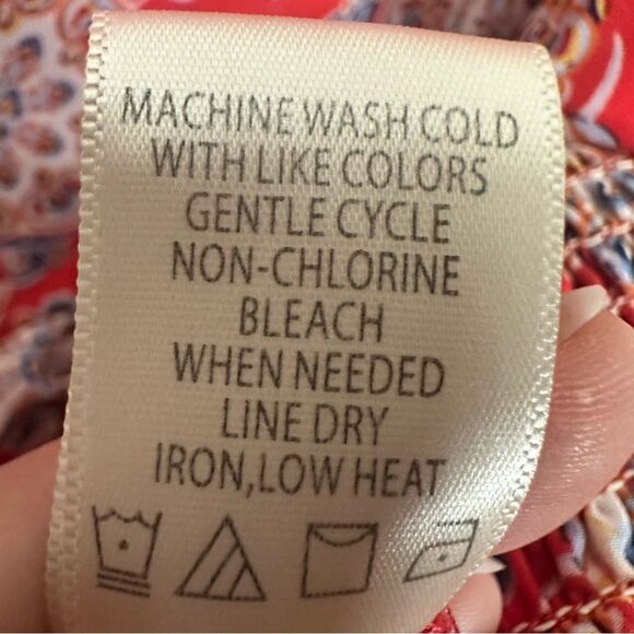 Max Studio small top - Picture 6 of 8